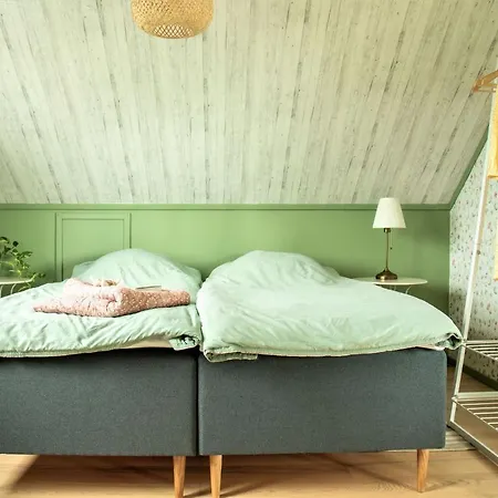 Anettes Falster Bed & Breakfast *